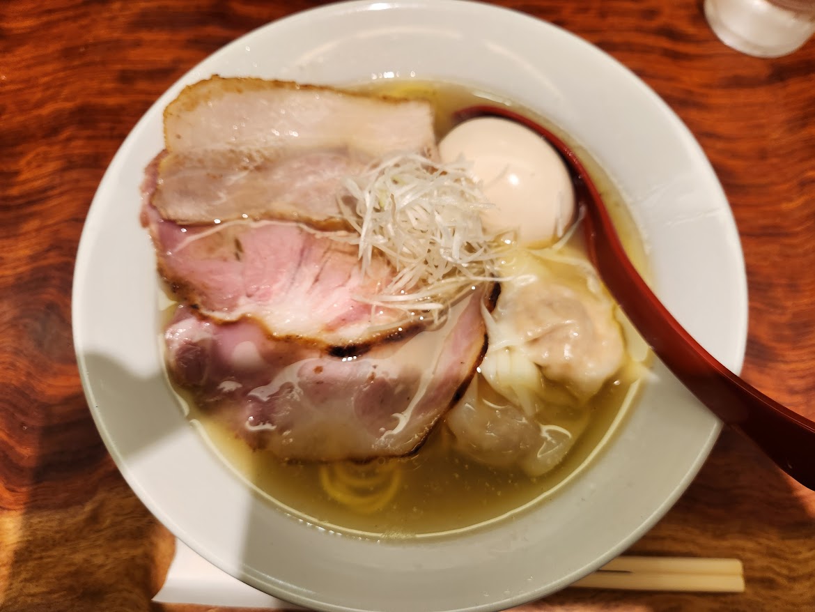 28.三馬路 特製塩そば