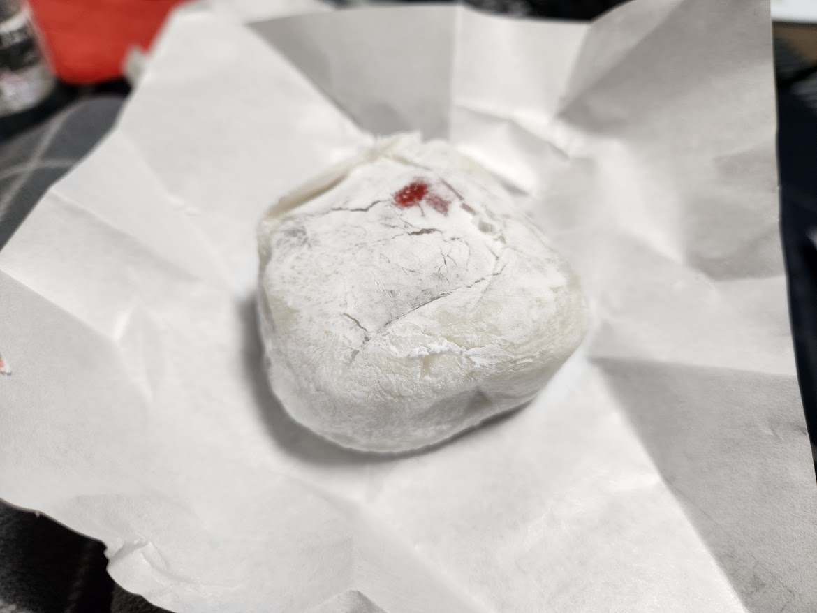 4.玉屋いちご豆大福