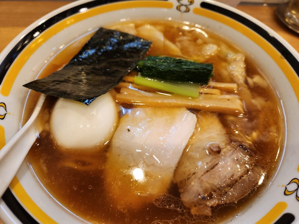 32.麺屋 喜々 しょうゆわんたんめん2