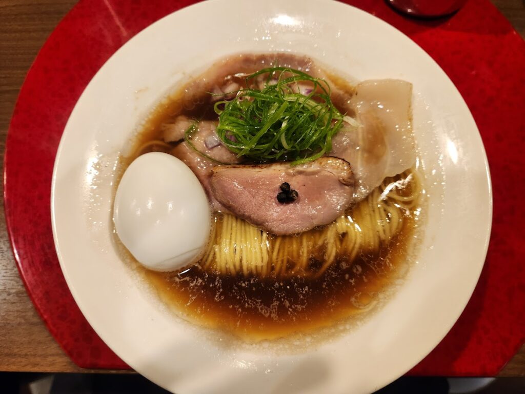 50.RaMen TOMO TOKYO_至高の柚子塩味玉付き醤油RaMen.jpg